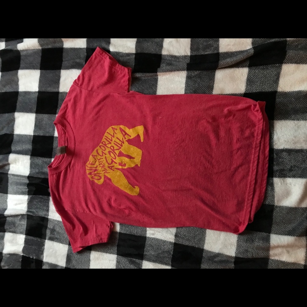 Size M pitt state gorillas 2020 T shirt